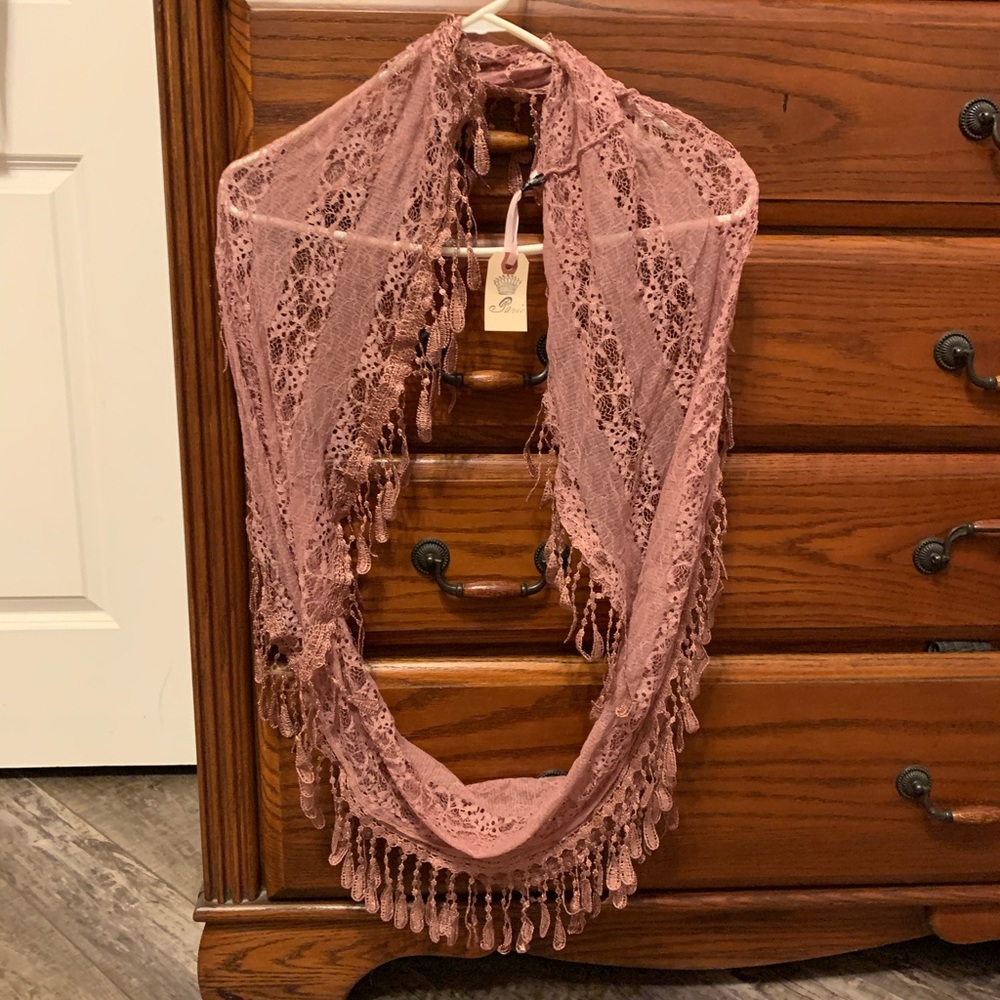 Pink/mauve lace infinity scarf.